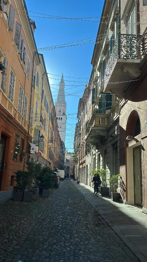 Asaproom-Modena Centro Екстериор снимка